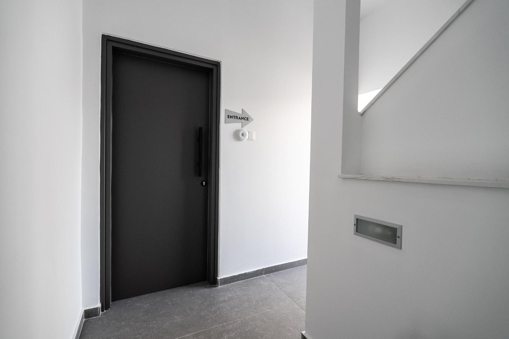 Spiros Luxury Apartments أيا نابا المظهر الخارجي الصورة
