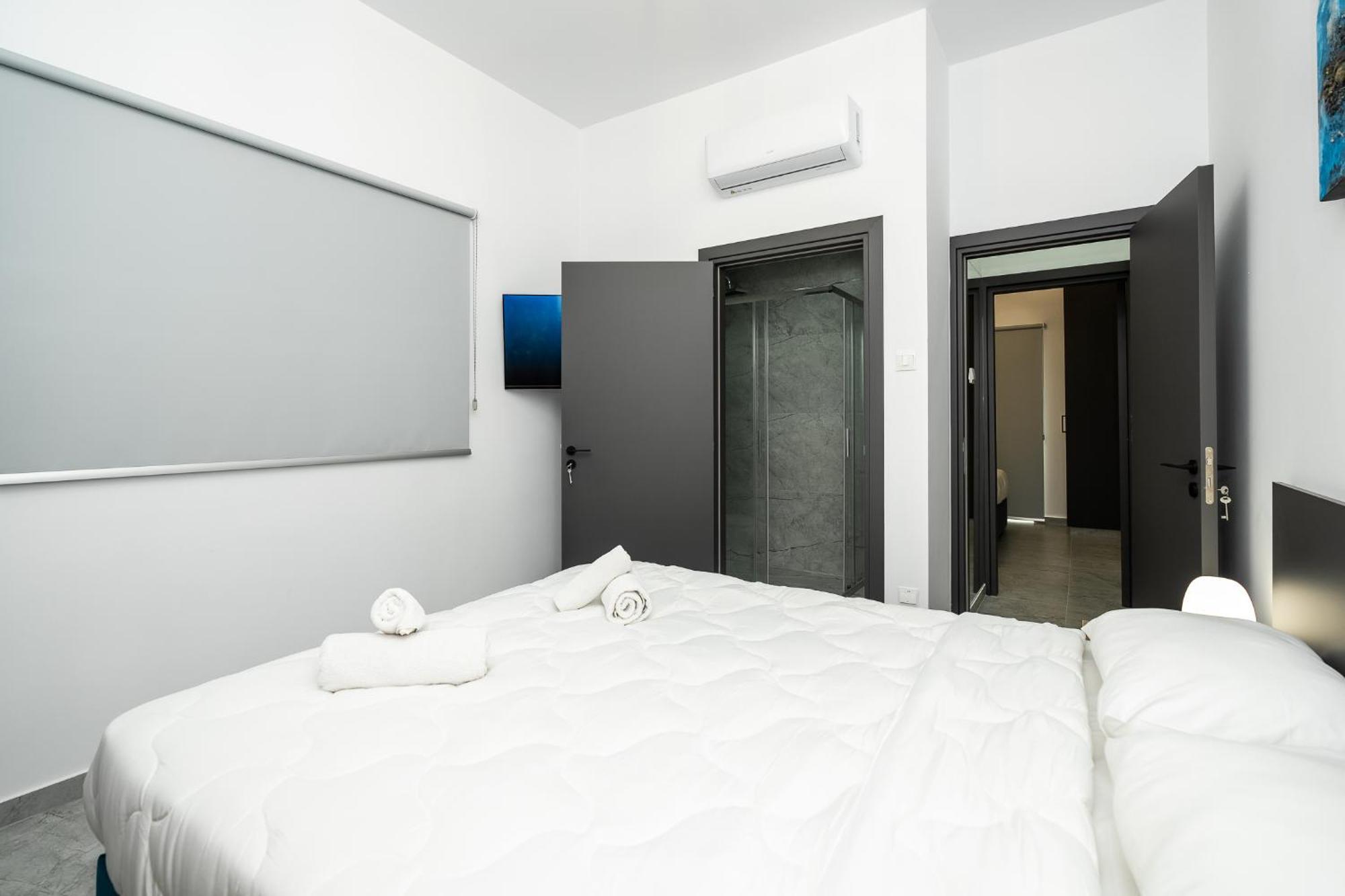 Spiros Luxury Apartments أيا نابا المظهر الخارجي الصورة