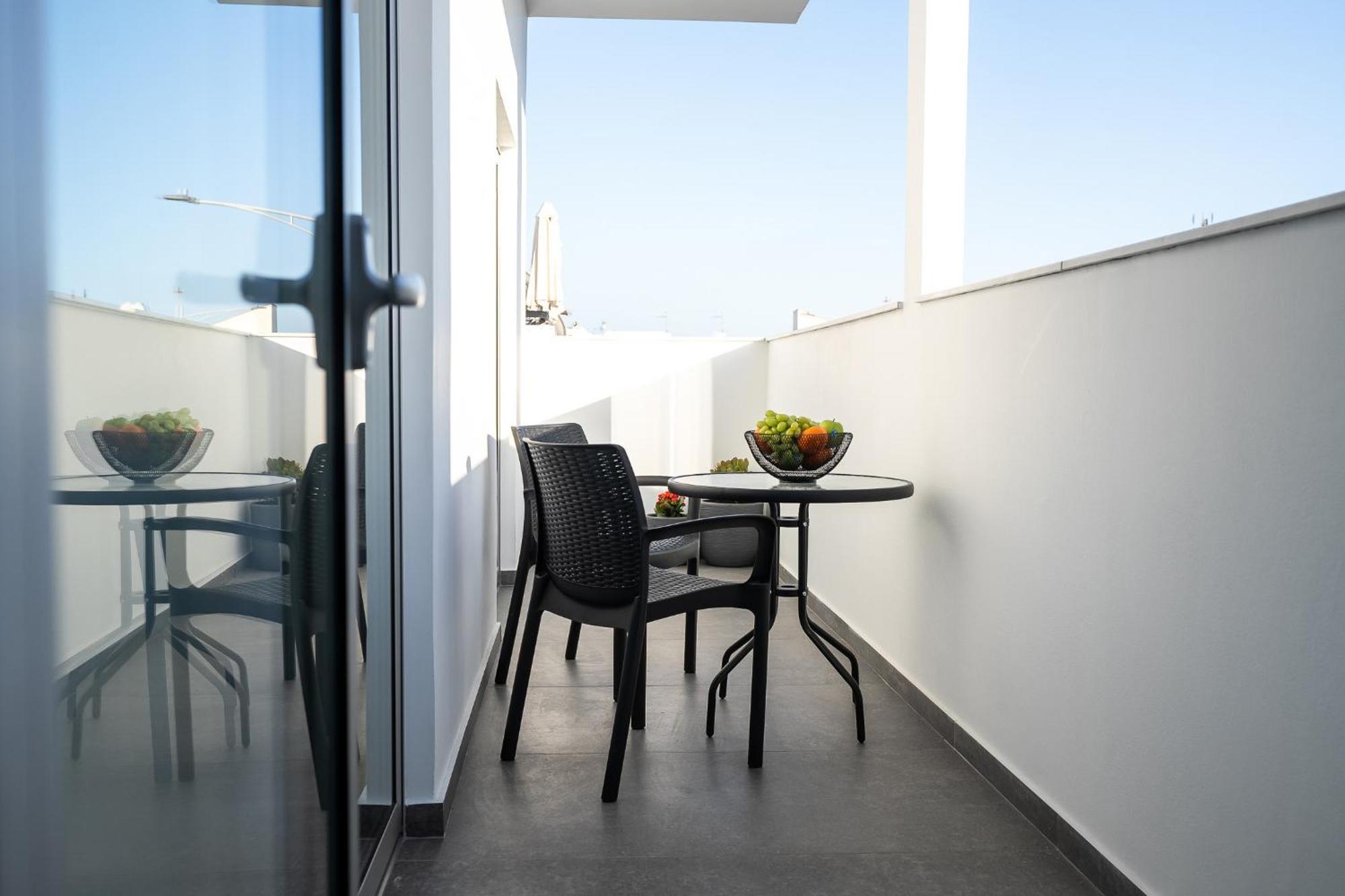 Spiros Luxury Apartments أيا نابا المظهر الخارجي الصورة